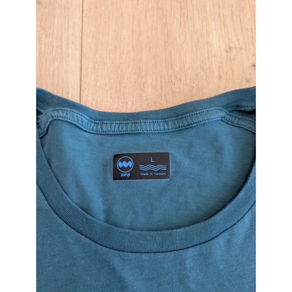 Janji x Christian Shirt Men's Large Blue Runterra Bio Long Sleeve Graphic